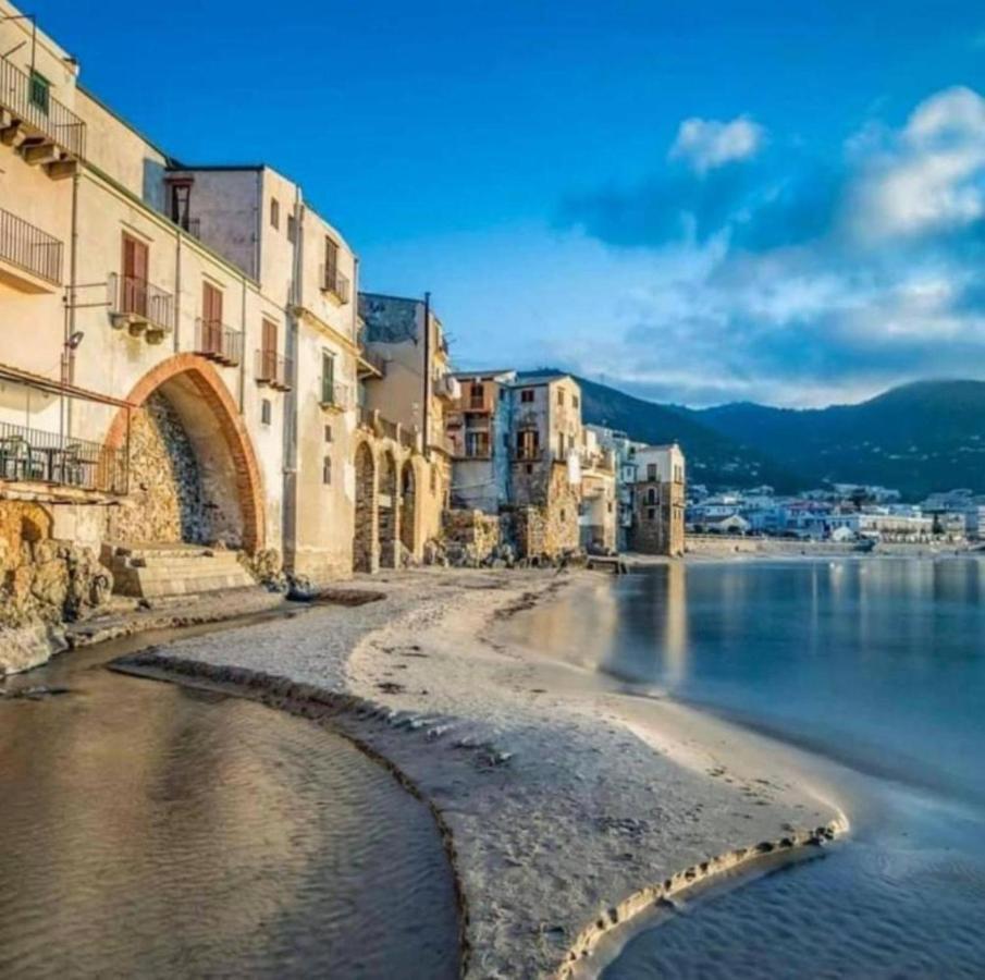 En..Suite Cefalu Bagian luar foto